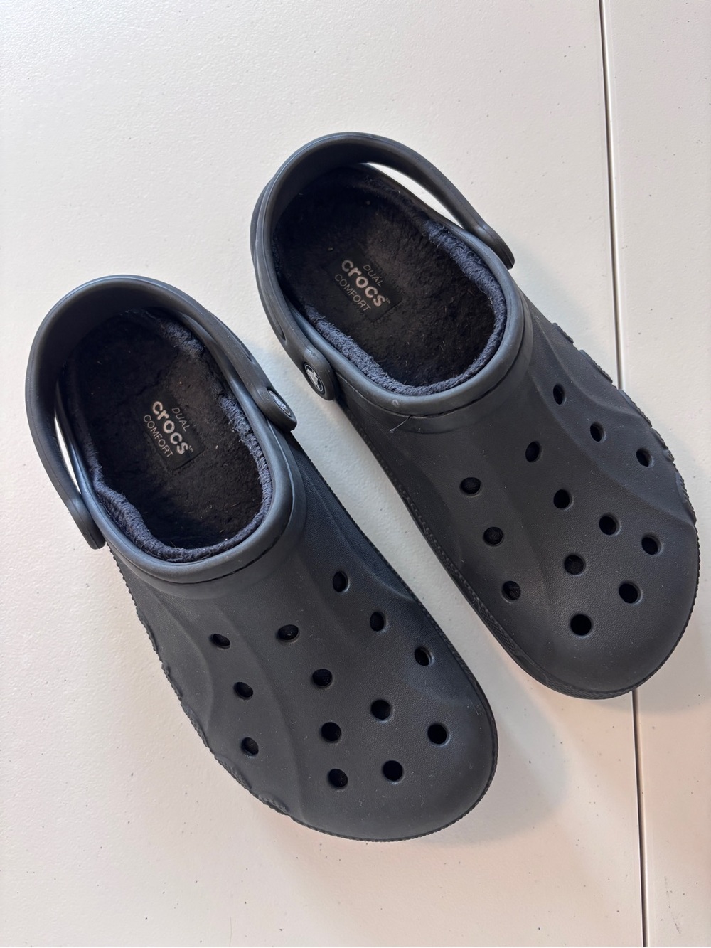 CROCS Black Classic Dasher Mens Size 9 Womens Size 11 Casual Camping Warm